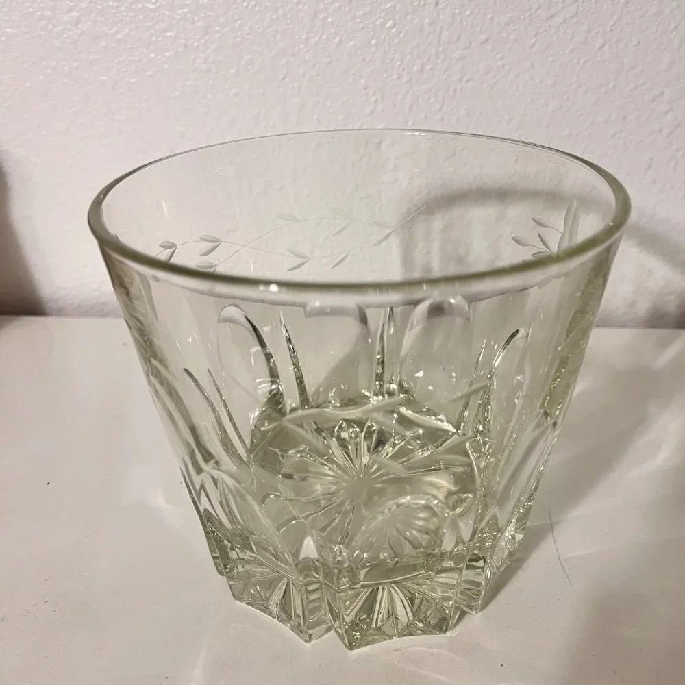 Vintage Princess House Heritage Floral Etched Ice Bucket.